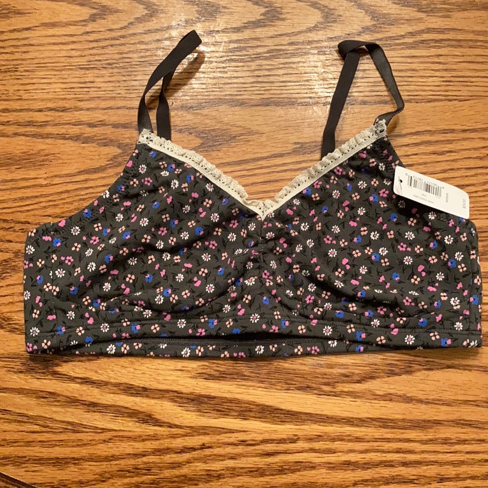 NWT Aerie bra. Size M